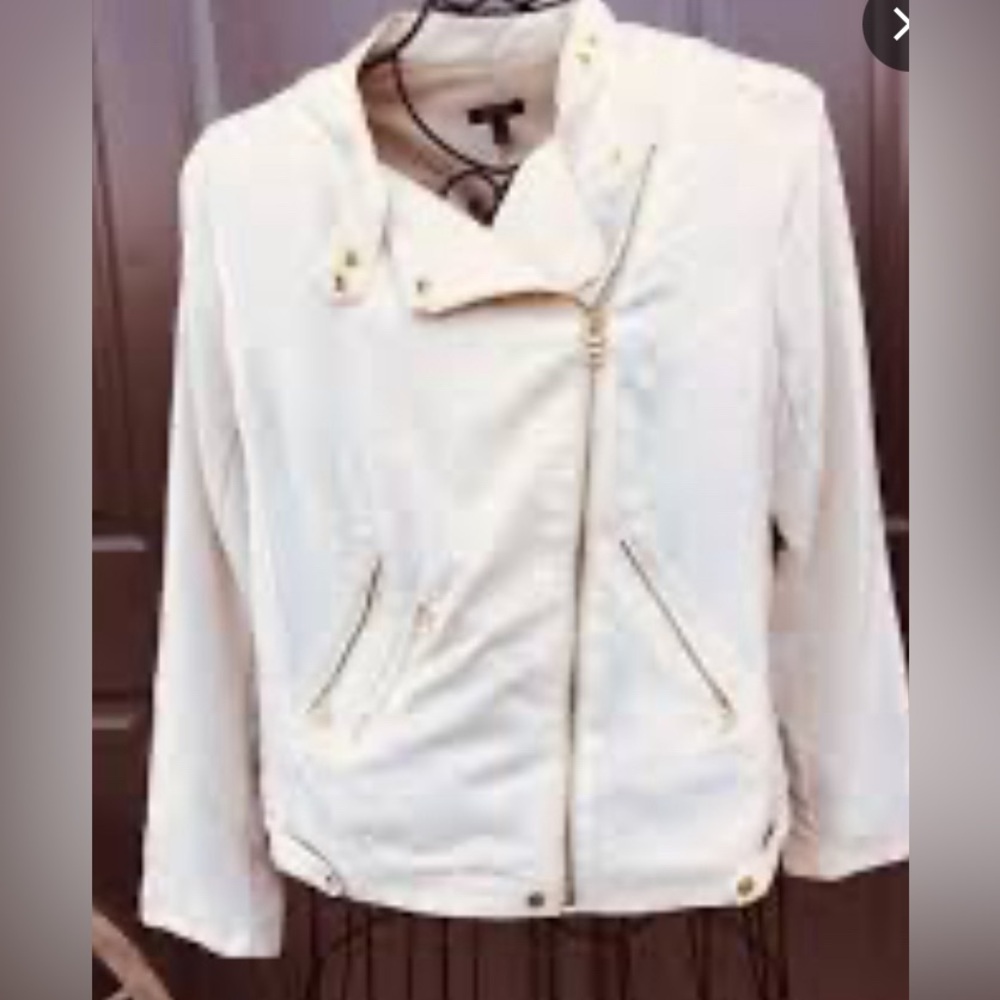 Emily McCarthy Mia Moto white denim jacket - Picture 2 of 6
